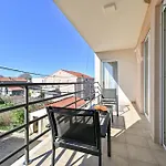 Deluxe Valentina Apartman *