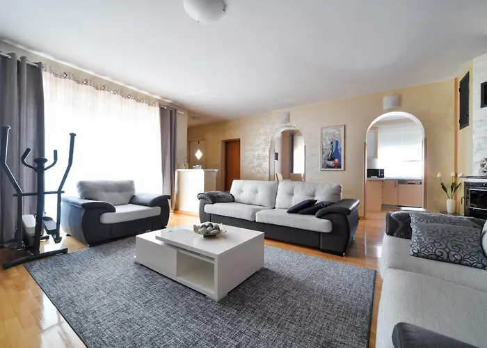 Apartman Deluxe Valentina